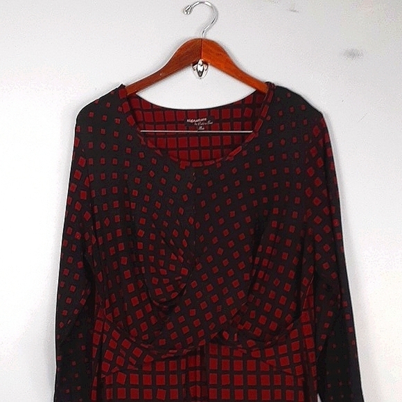 Signature Robbie Bee Burgundy Black Quarter Sleeve Print Shift Dress - Picture 1 of 9